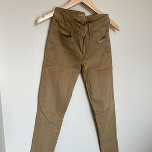 American Eagle Khaki Jeggings